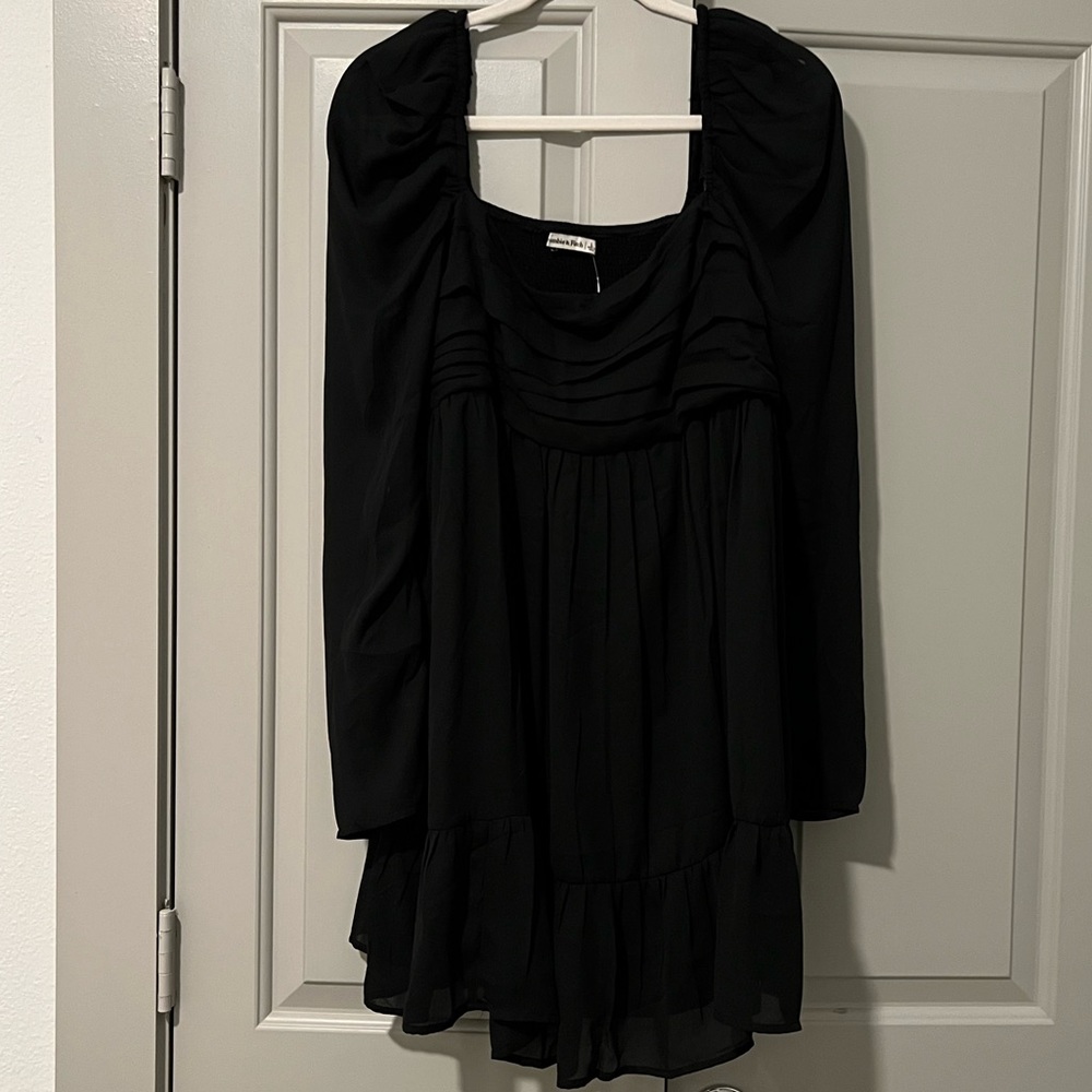 NWT Abercrombie & Fitch Long-sleeve Baby Doll Dress